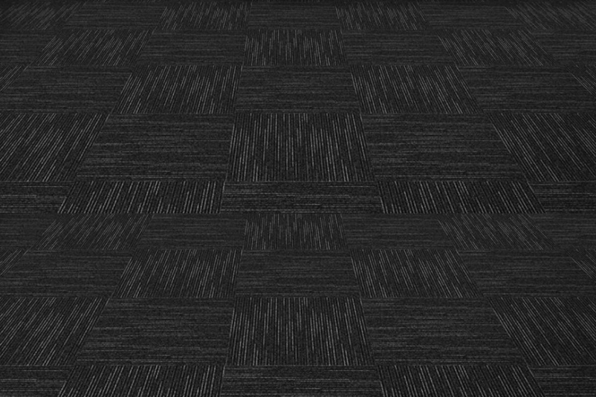 Solomons Flooring - jet-black-fast-forward