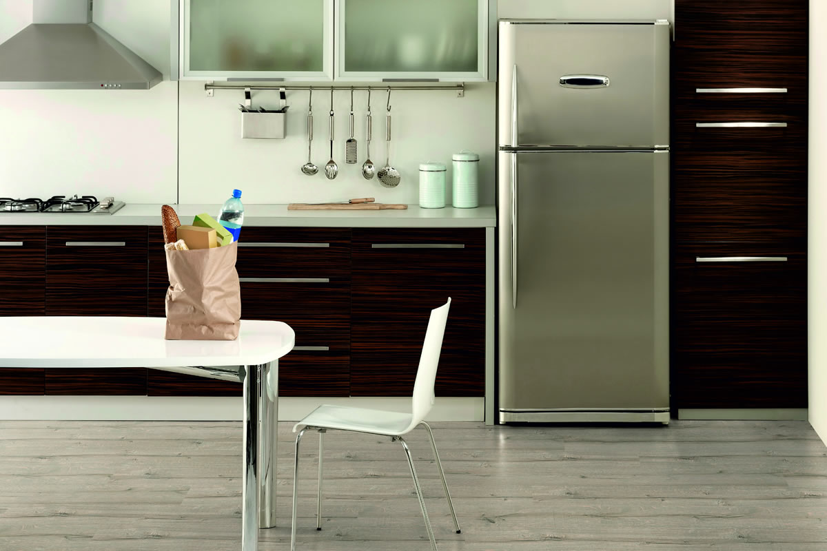 Solomons Laminate Mystic in kitchen