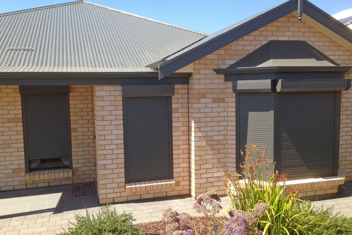 Solomon Flooring - Outdoor Roller Shutters